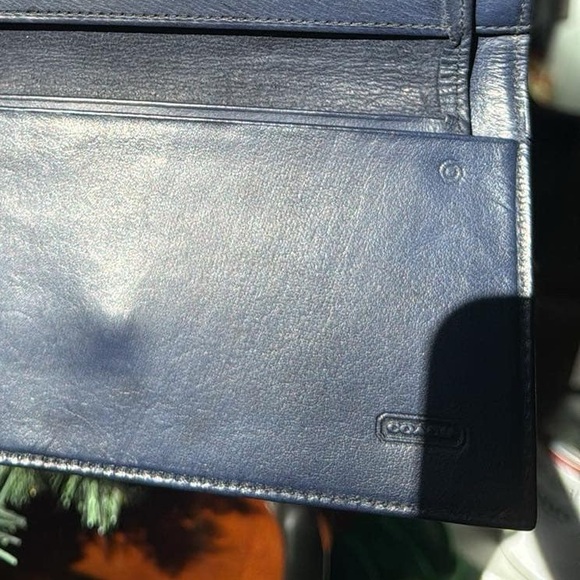 Vintage Coach Wallet - Picture 5 of 5